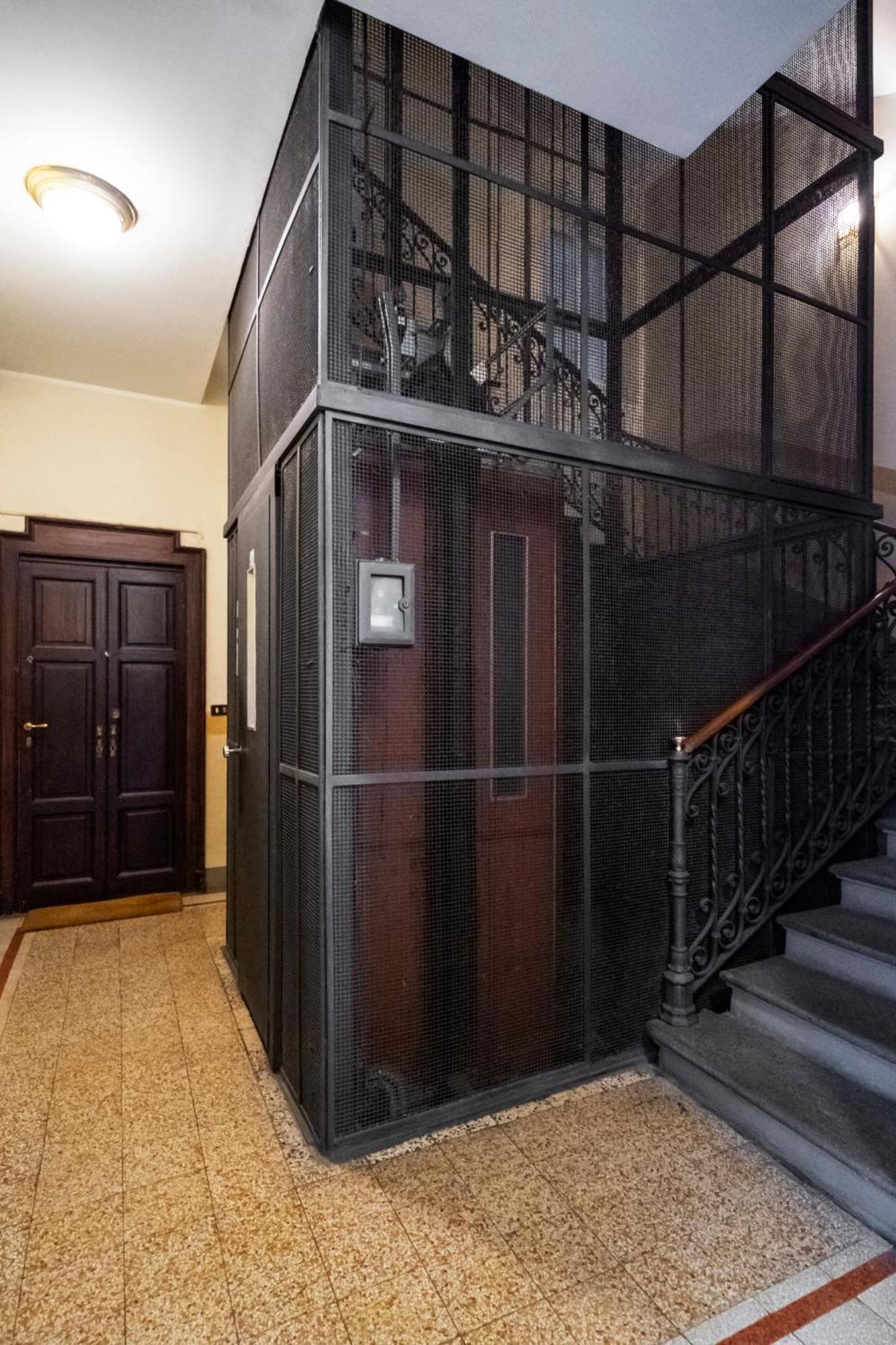 Real Jewel In Milano Cadorna Leilighet Eksteriør bilde